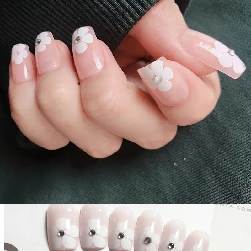 24Pcs/box Full Cover Short round press on nails Pink Dripping Shape Heart Bride nail tips Wearable Fake Nail with Glue for girls-Nail Inspo