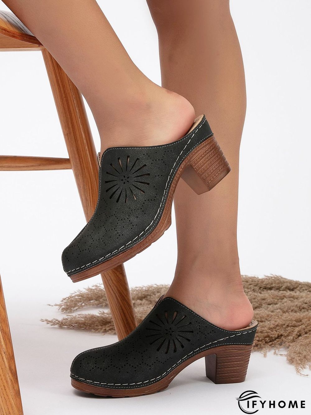 Vintage Plus Size Hollow out Chunky Heel Mules | IFYHOME