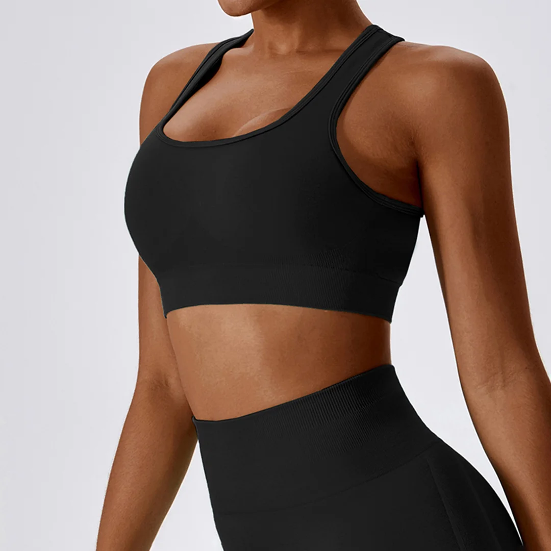 Seamless solid color back cutout sports bra