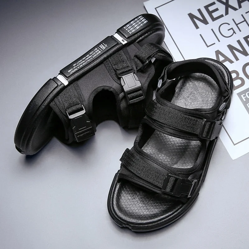 Nine o'clock 2021 Quality Men's Sandals Summer Fashion Anti-skid Male Outdoor Beach Slippers Lightweight Flats Casual Footwear