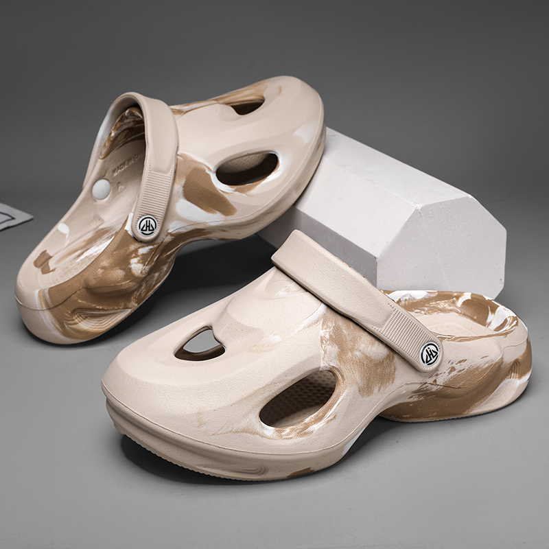 Summer Men Slippers Camouflage Design Platform Sandals  Fashion Casual Sandals Clogs Garden Shoes Flip Flops EVA Indoor Slippers