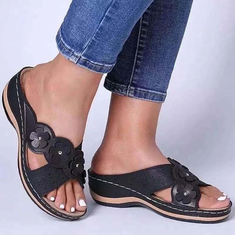 2022 Women Shoes Sweet Comfy Women Sandals Flowers Wedge Women's Sandals Peep Toe Roman Ladies Shoes Non-Slip Leather Plus Size