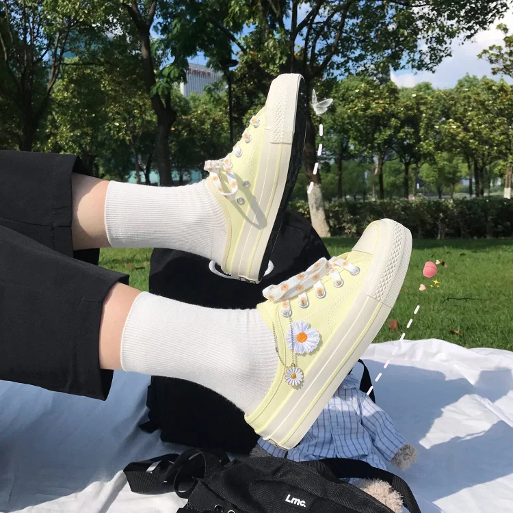 Kawaii Daisy  Half Drag Canvas Shoes SP15233