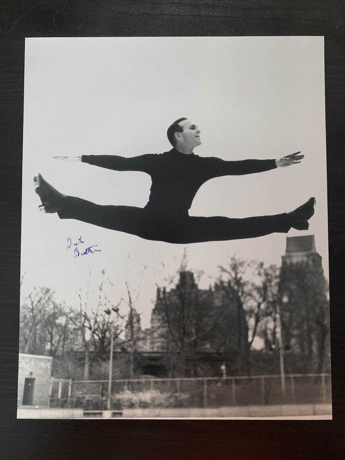 Dick Button Signed 8x10 Photo Poster painting Figure Skating Olympic Gold Medalist Autographed