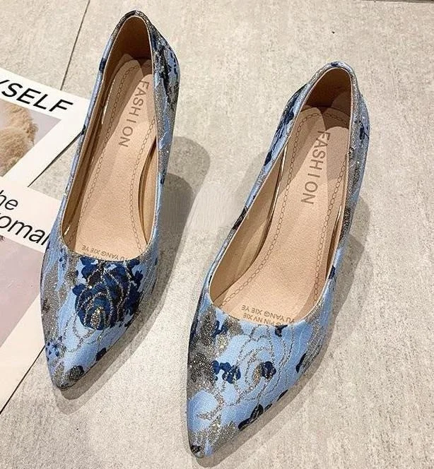 Women Pumps Female Casual Ladies Shoes Fashion Slip On Pointed Toe Party Zapatos De Vestir Mujer Classic Embroidery Flower