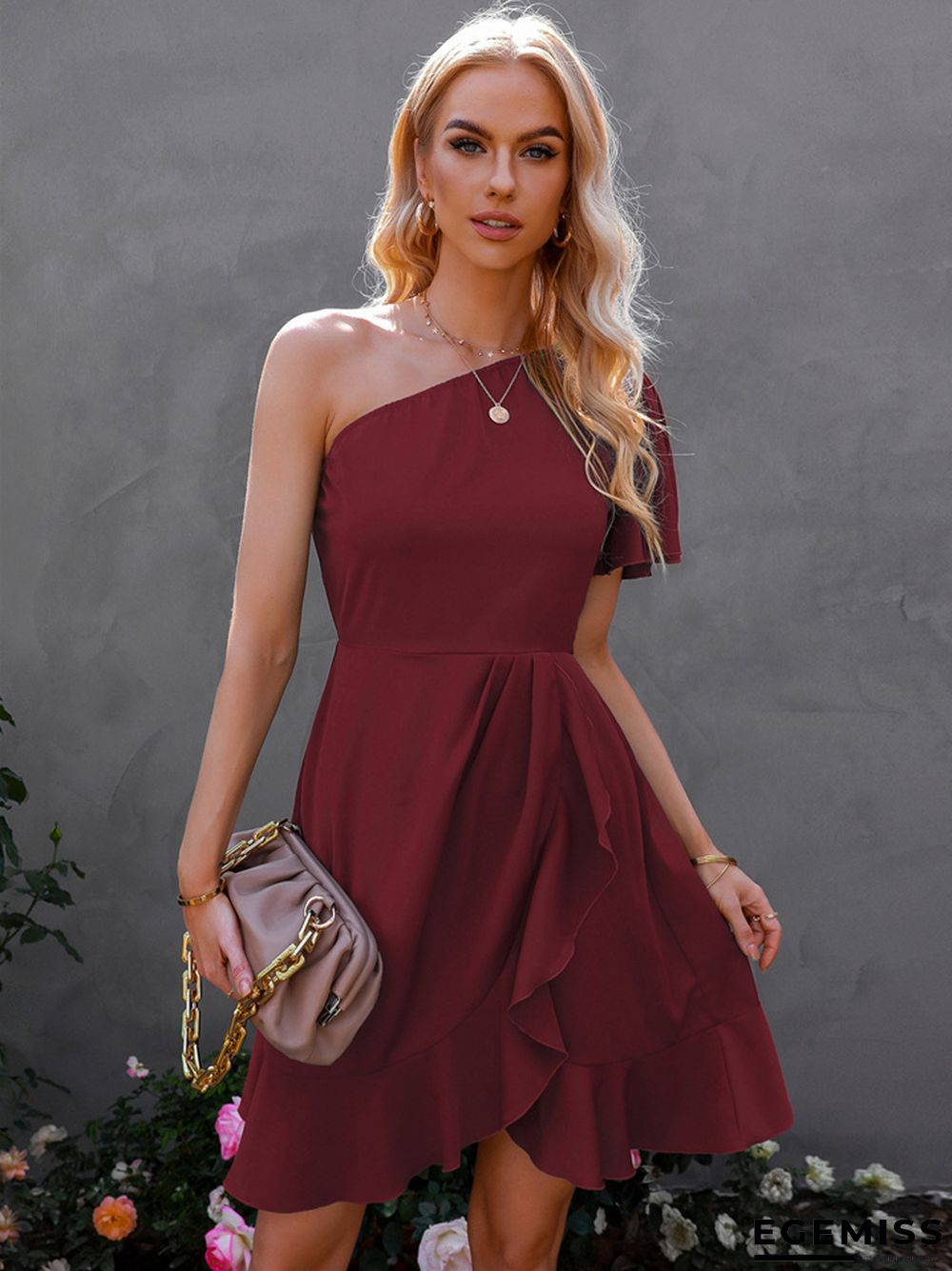 Women's Dress With Off-the-shoulder Flounces And Small Dresses | EGEMISS