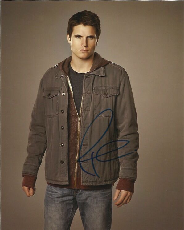 Robbie Amell Tomorrow People Autographed Signed 8x10 Photo Poster painting COA A