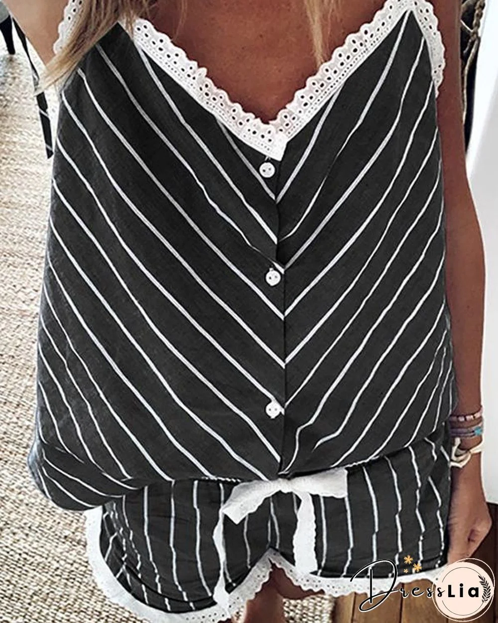 Lace-up Strap V-Neck Stripe Attractive Top & Short Sets