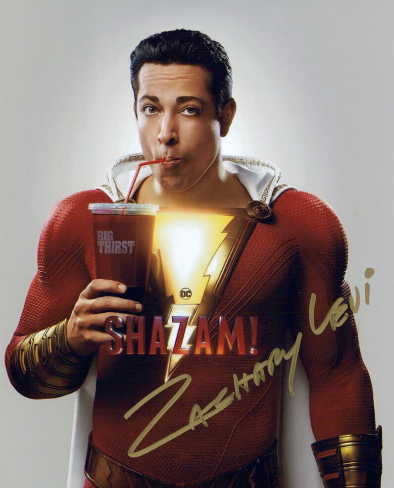 Zachary Levi (Shazam!) signed 8X10 Photo Poster painting