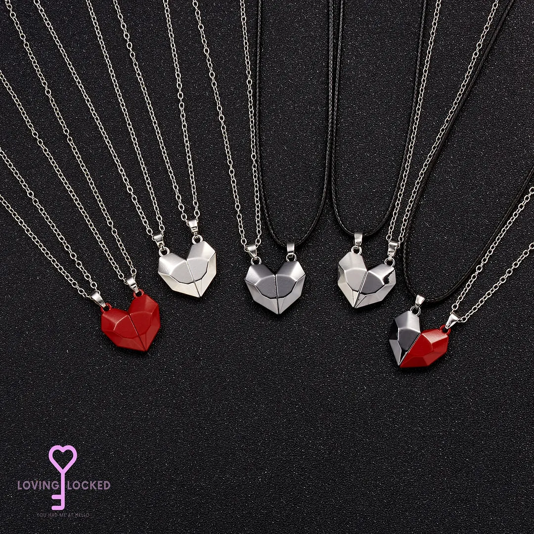 Lovinglocked Couples Magnetic Heart Pendants (2Pcs)