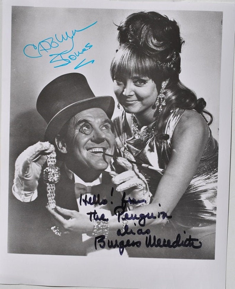 CAROLYN JONES & BURGESS Meredith Signed Photo Poster painting X2 Batman Penguin Is A Girls Best Friend wcoa