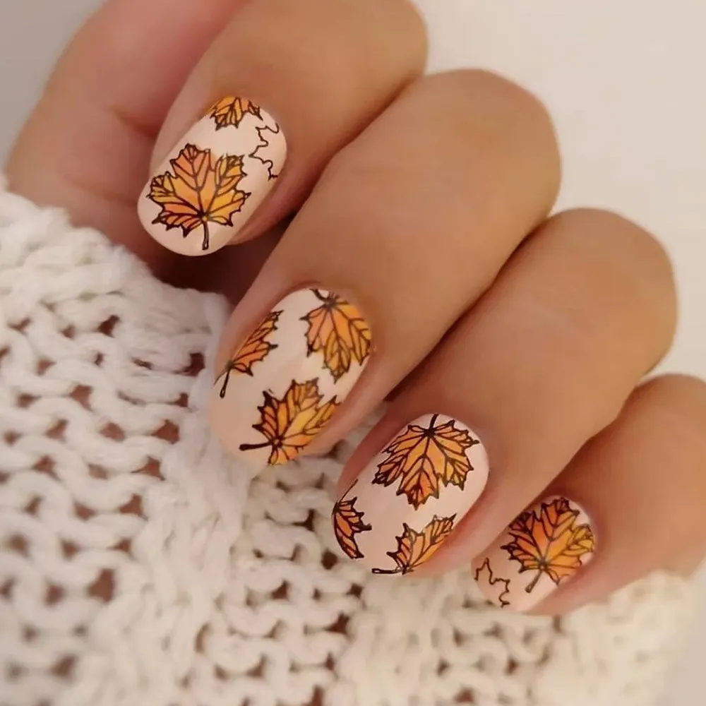 Churchf Churchf Oil Tracing Maple Leaf Short Square Nail Removable Fake Nail Finished Wear Nail Holiday Nail