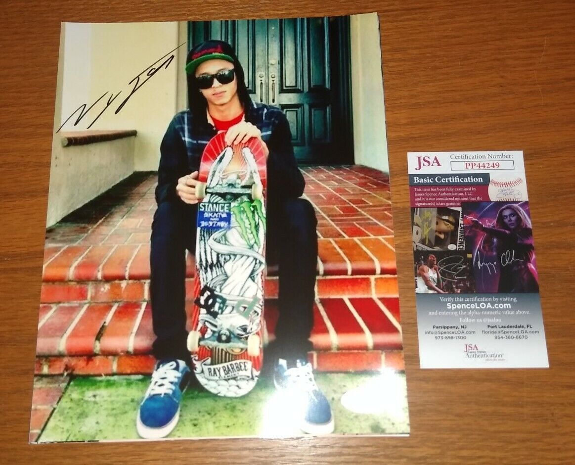 NYJAH HUSTON 2021 OLYMPICS SKATEBOARDER SIGNED AUTOGRAPHED 8X10 Photo Poster painting JSA COA D