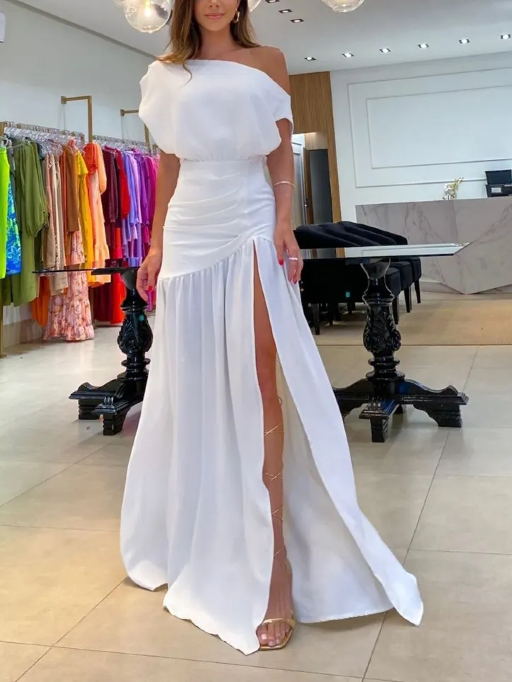 Elegant Slant Neck Slit Floor-Mounting Maxi Dress