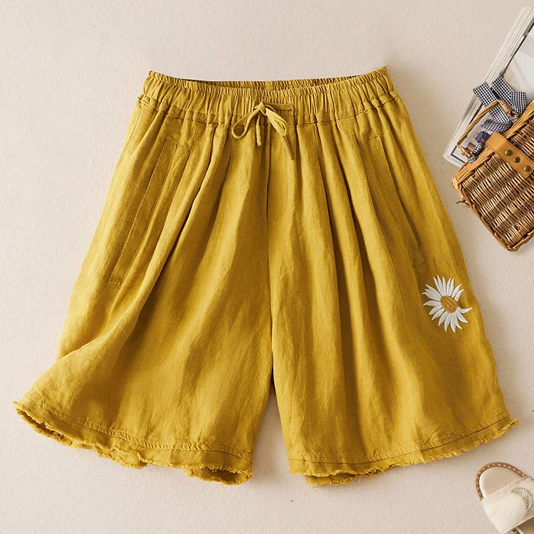 5-Color Thin Retro Daisy Embroidered Casual Shorts