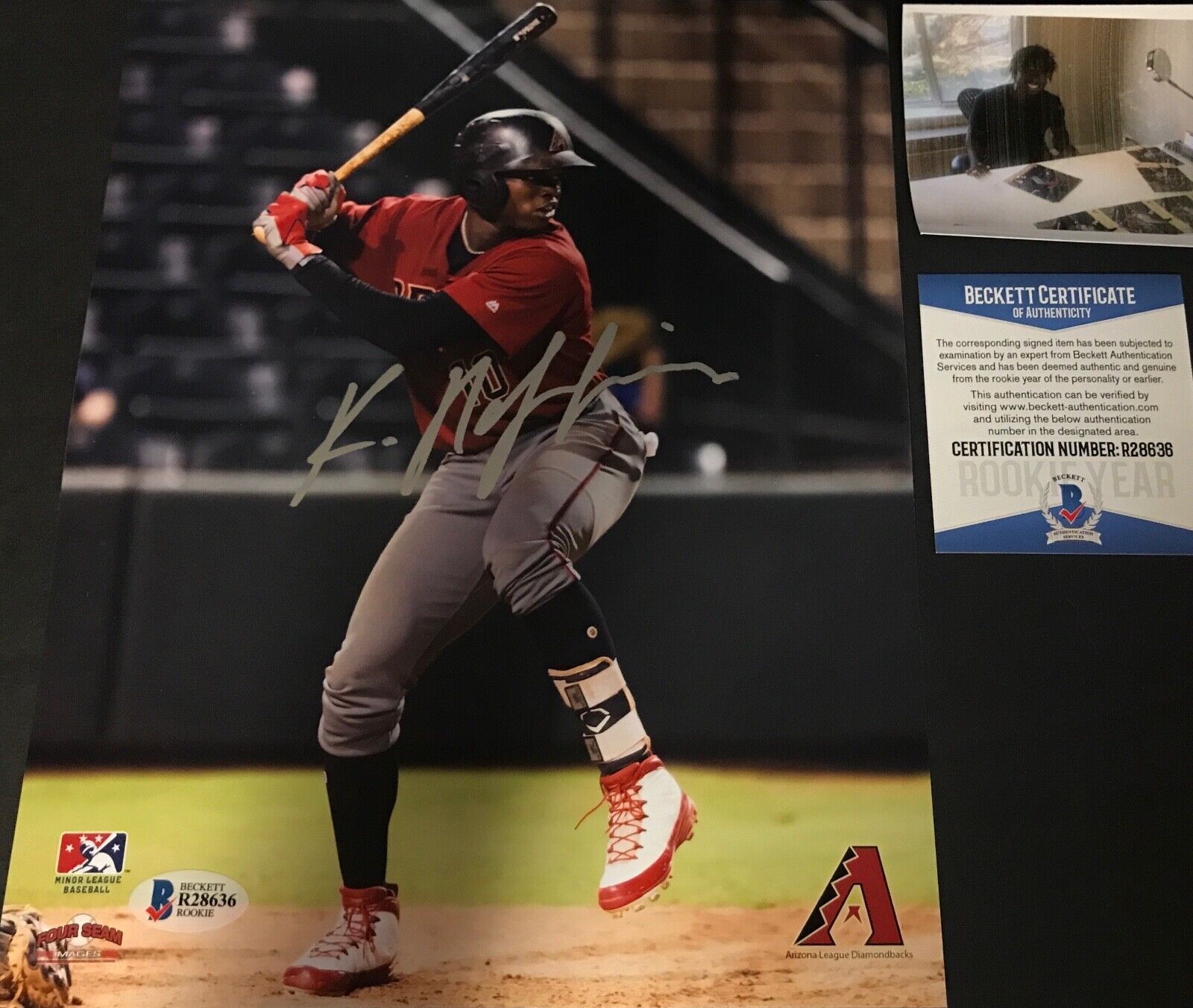 Kristian Robinson Arizona Diamondbacks Signed 8x10 Photo Poster painting BECKETT ROOKIE COA