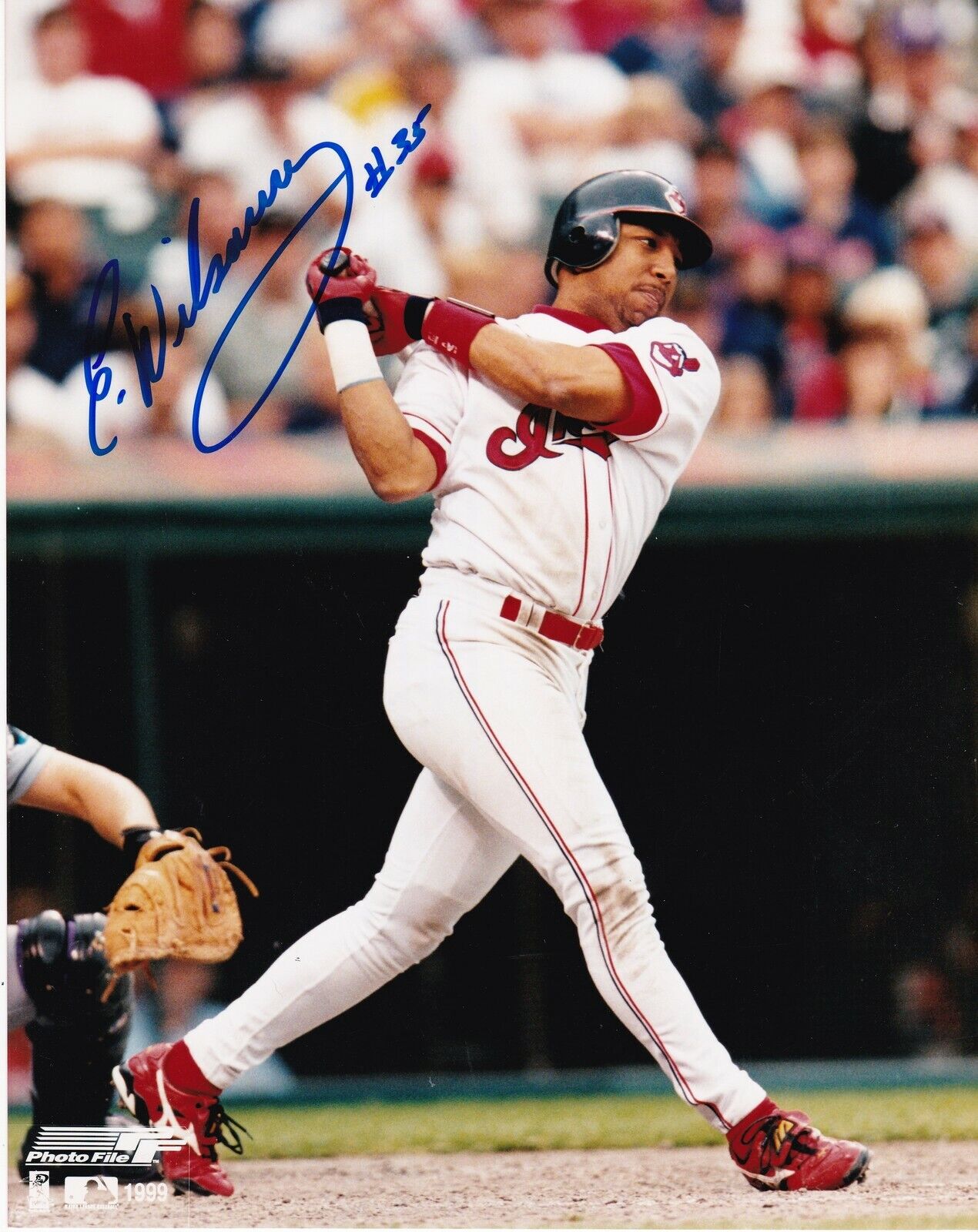 ENRIQUE WILSON CLEVELAND INDIANS ACTION SIGNED 8x10