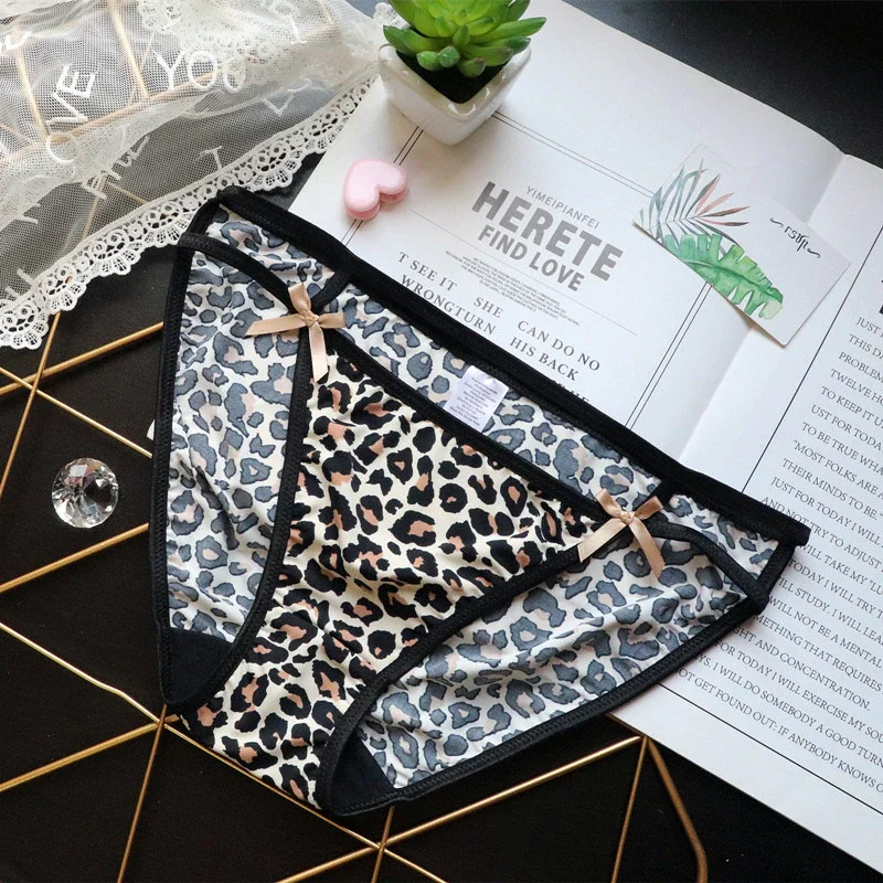 Billionm and American Girls Thin Belt Silk Skating Silk Leopard Sexy Panties Women Lace-up Women's Hip-lifting Women's Briefs