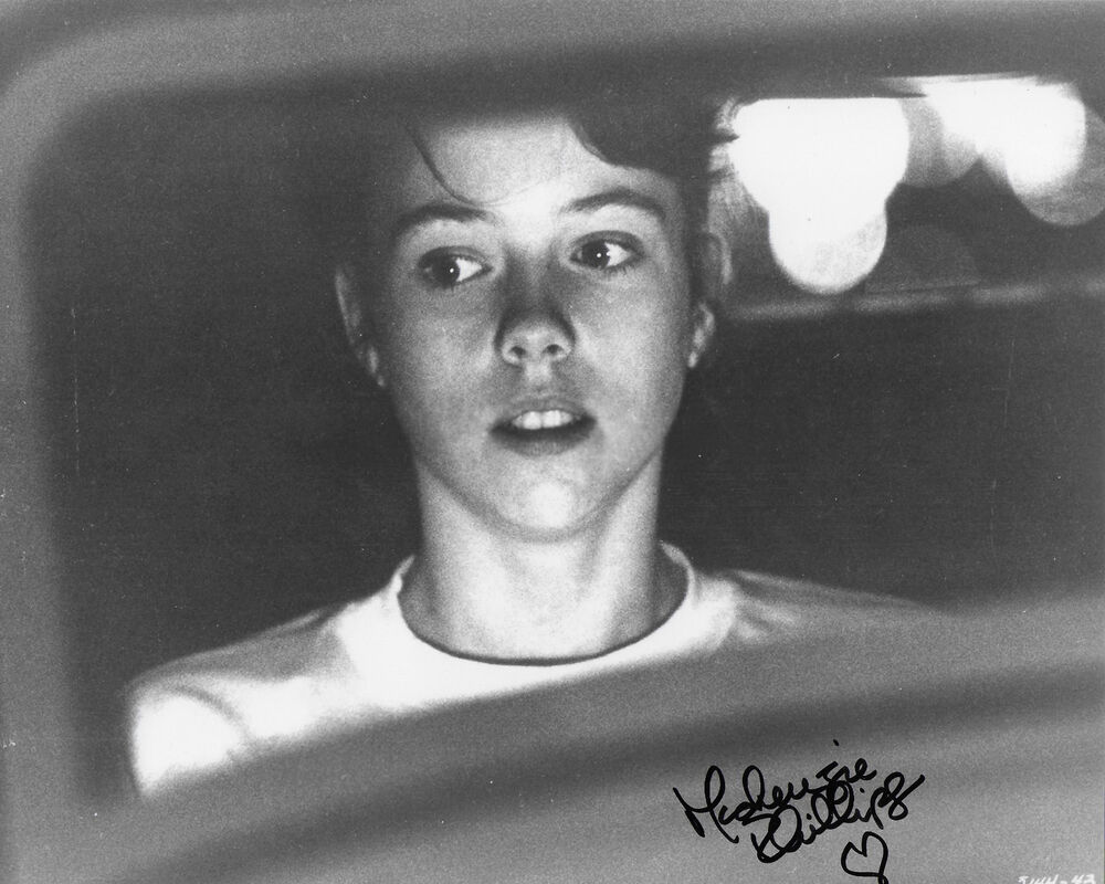 Mackenzie Phillips  8x10 Photo Poster painting   American Graffiti #G574