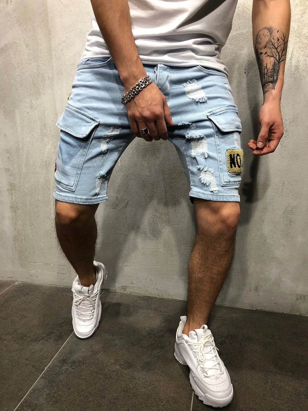 British style Men's Holes Denim Shorts Men Knee Length Short Multi-Pocket Jeans New  Male Straight Denim Shorts Overall Shorts