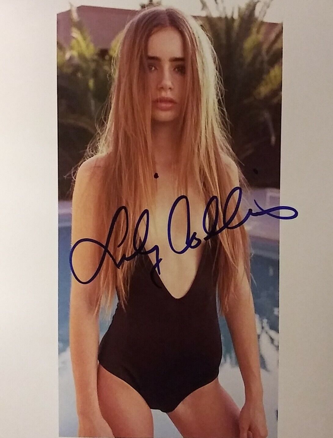 Lily Collins signed 8 x 10