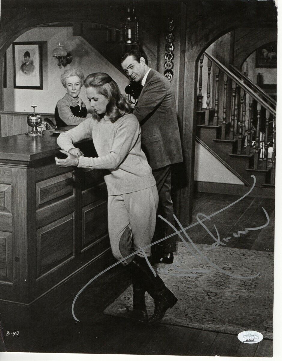 Tippi Hedren Signed Autographed 10.5X13.5 Photo Poster painting Marnie Hotel Lobby JSA QQ36876