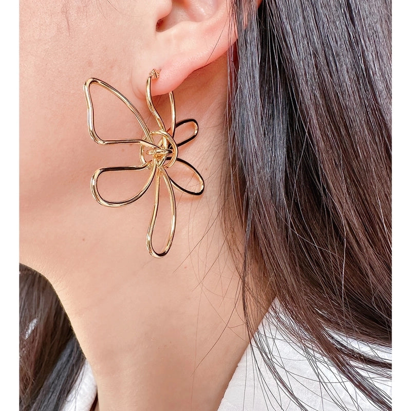 1 Pair Exaggerated Sweet Artistic Flower Hollow Out Brass 24K Gold Plated Earrings