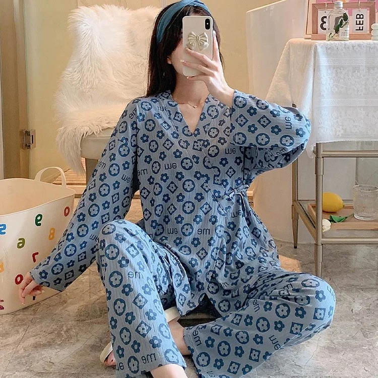 Small Flower Letter Cotton Pajamas Set - Modakawa Modakawa