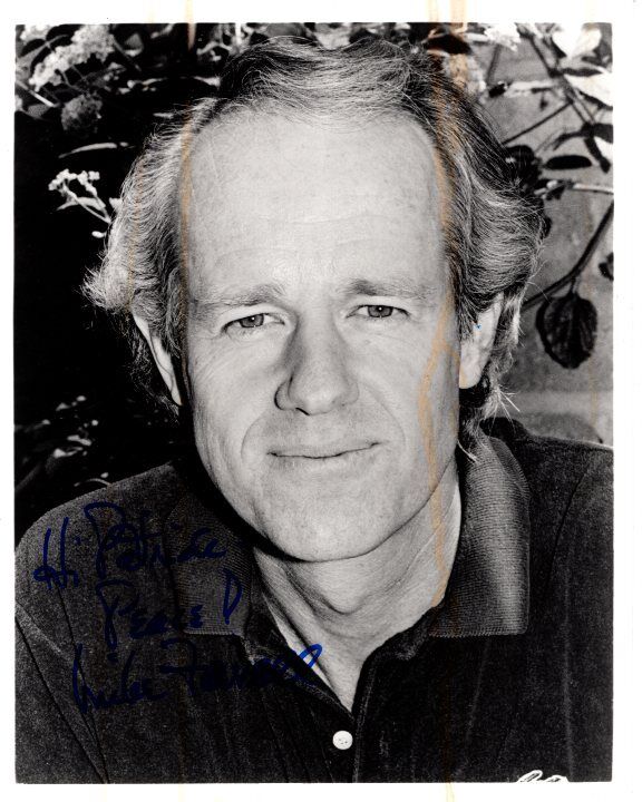 MIKE FARRELL Autographed Signed Photo Poster paintinggraph - To Patrick