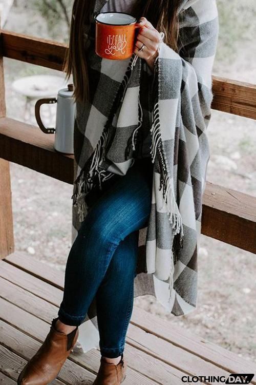 Plaid Tassles Scarf