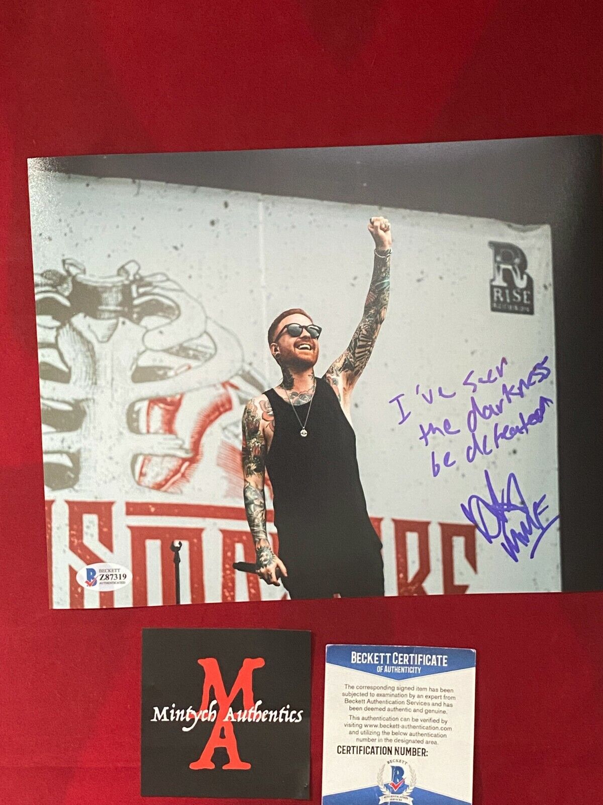 MATTY MULLINS SIGNED 8X10 Photo Poster painting! MEMPHIS MAY FIRE! BECKETT! BROKEN UNCONDITIONAL