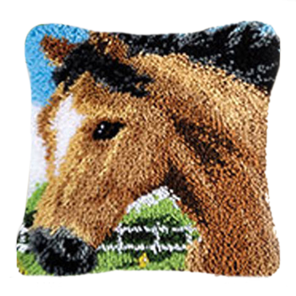 

Horse-Latch Hook Counted 3D Pillowcase Cross Stitch, 501 Original