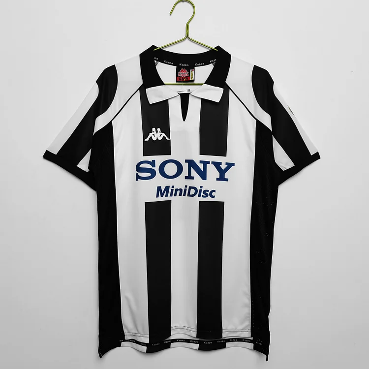 1997/98 Juventus Home Retro Shirt