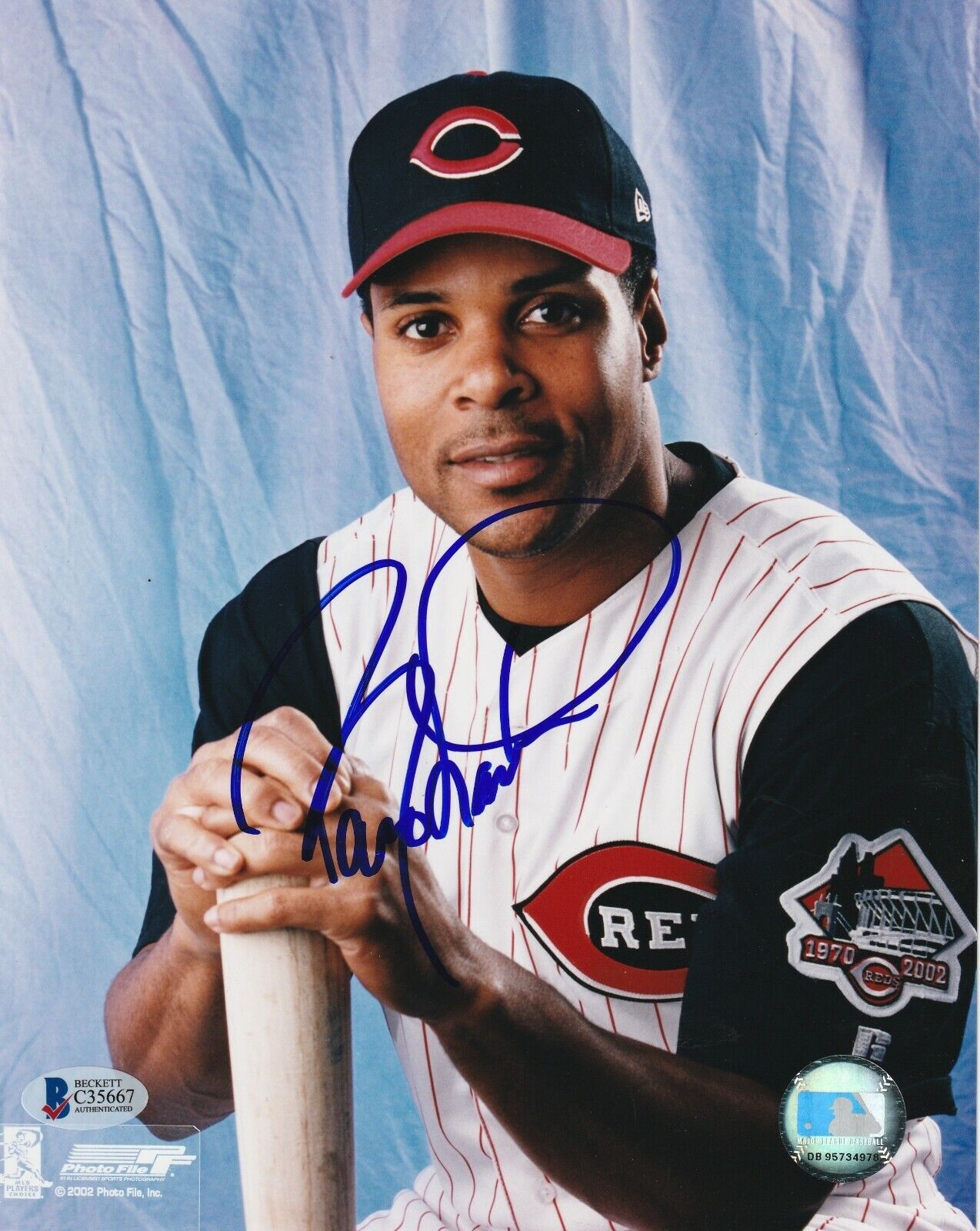 BARRY LARKIN (Reds) Signed 8X10 Photo Poster painting with BeckettCOA