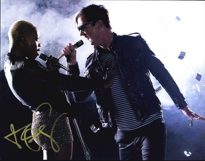 Fitz and The Tantrums Michael Fitzpatrick signed 8x10 Photo Poster painting |CERT A0007