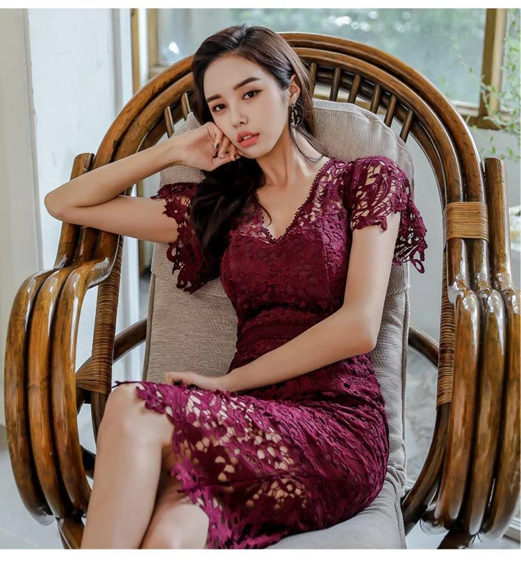 Elegant V-neck Slim Wrap Butt Lace Pencil Dress