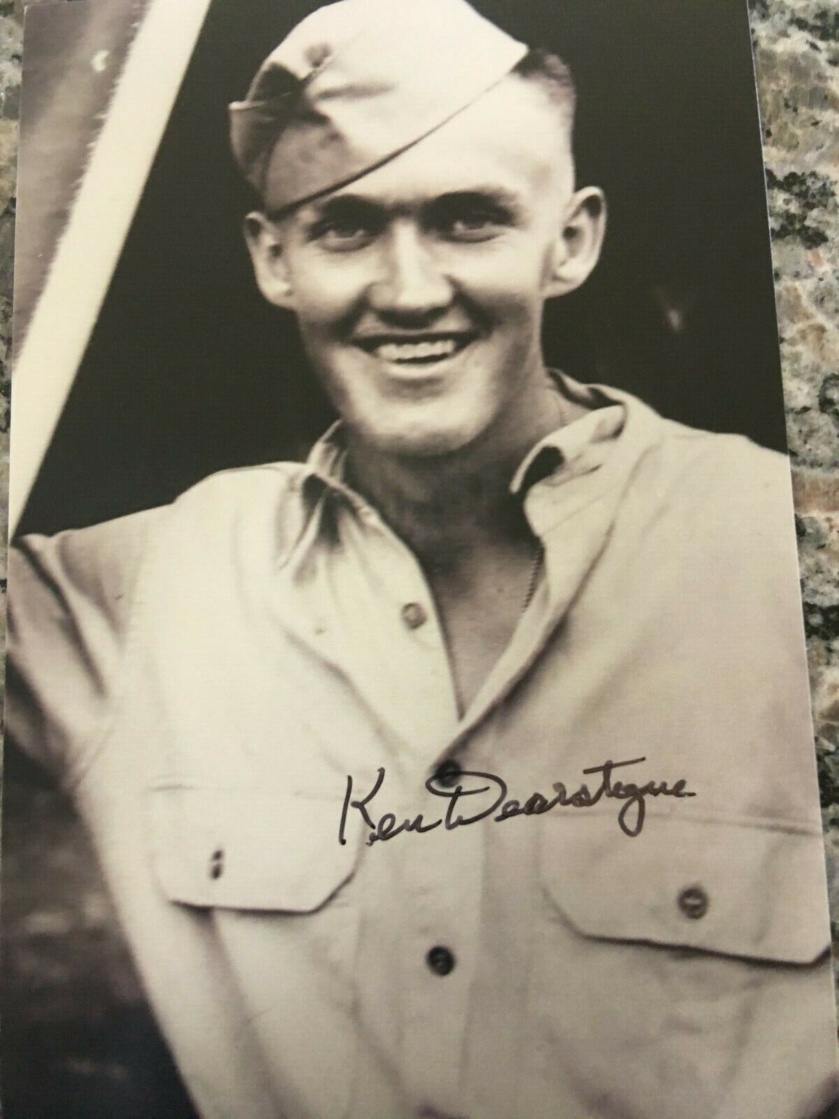 KEN DEARSTYNE 3170TH SIGNAL CORPS BATTALION RADIO OPERATOR RARE SIGNED Photo Poster painting