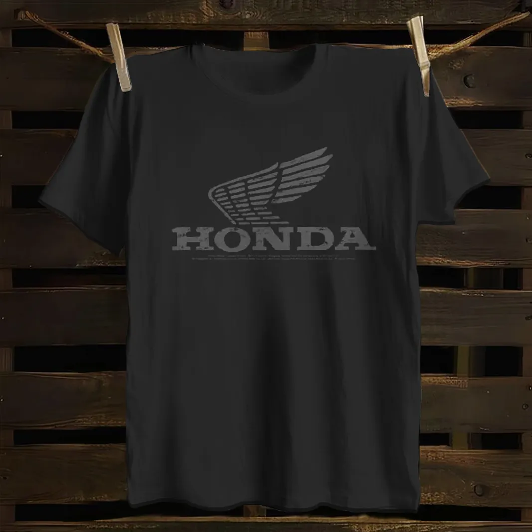 Classic Wing Design Graphic Men's T-shirt