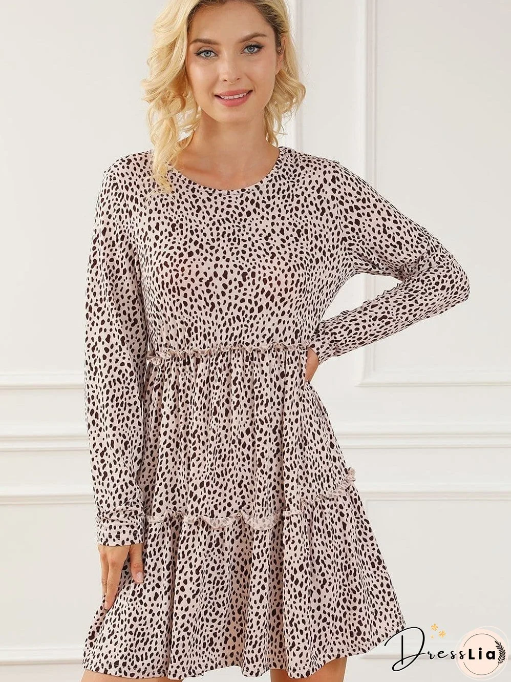 Feminine Floral Dress with V-Neck