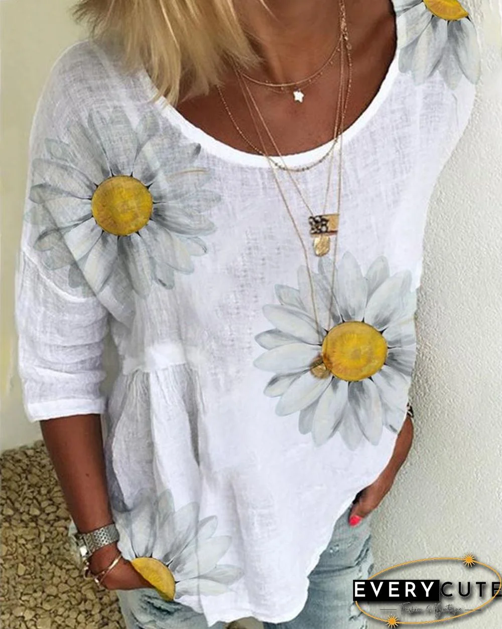 Daisy Print Short Sleeve Casual T-shirt P11198