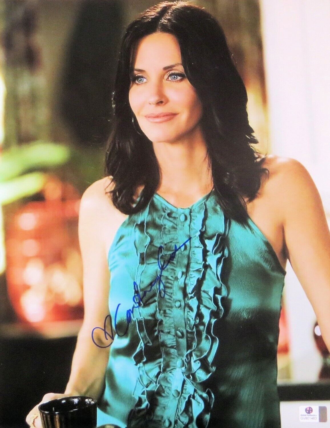 Courteney Cox Signed Autographed 11X14 Photo Poster painting Cougartown Friends JSA CC88587