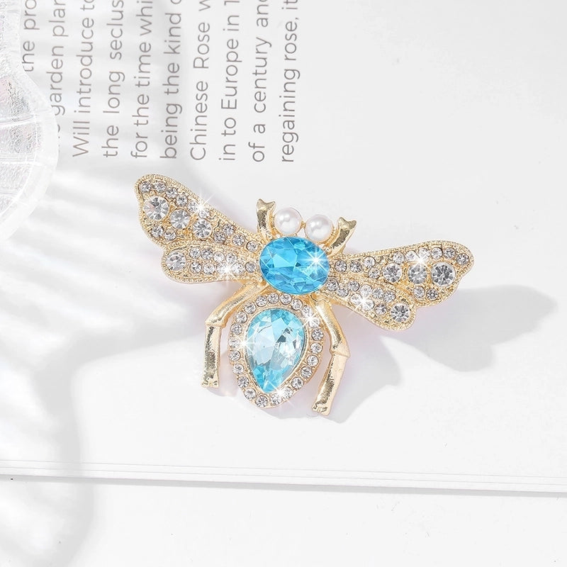 Minimalist Classic Style Bee Alloy Inlay Zircon Women’s Brooches