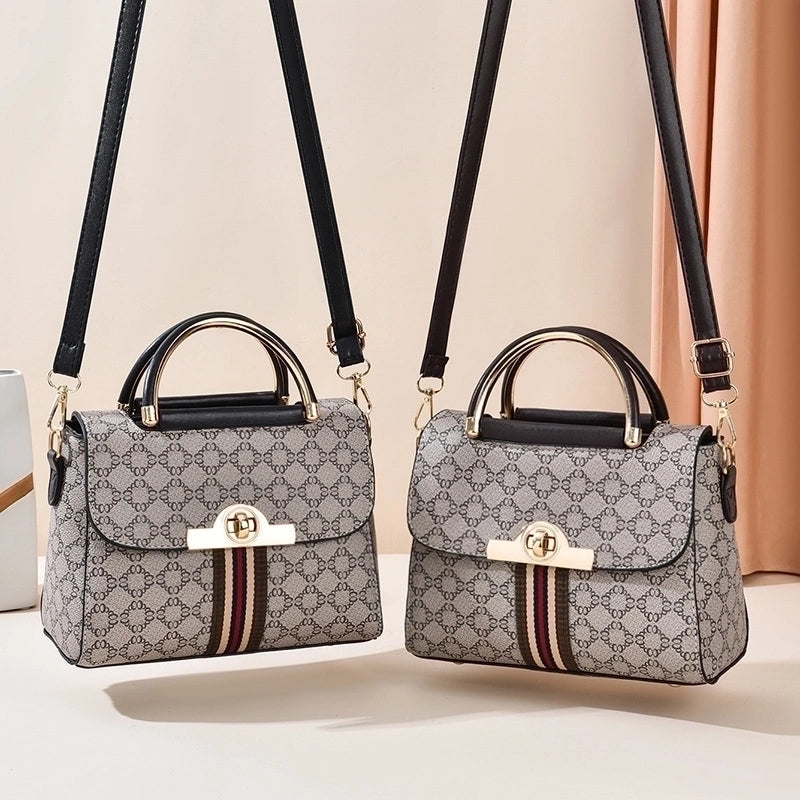 Women's Small All Seasons Pu Leather Vintage Style Handbag