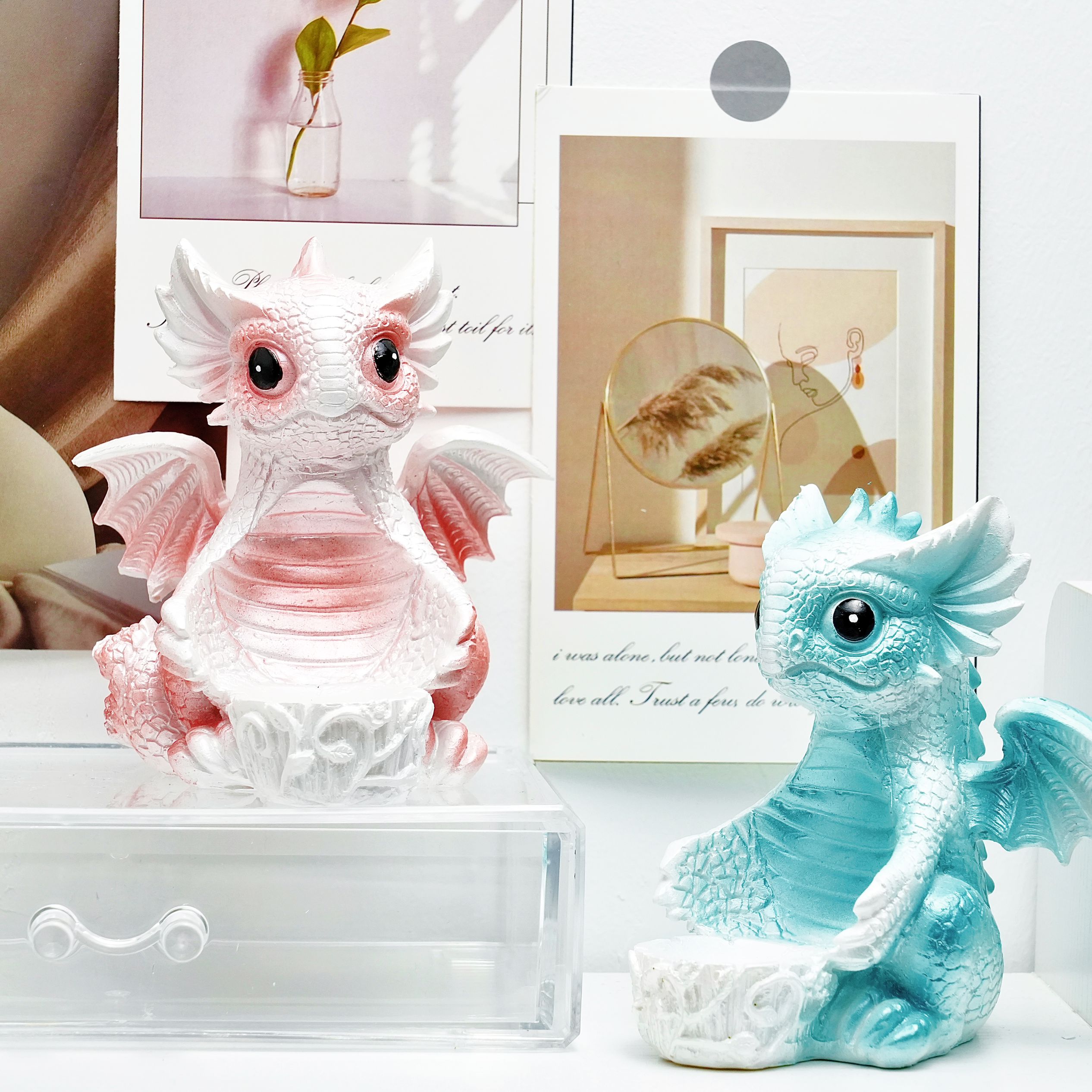 Cute Baby Dragon Sphere Holder