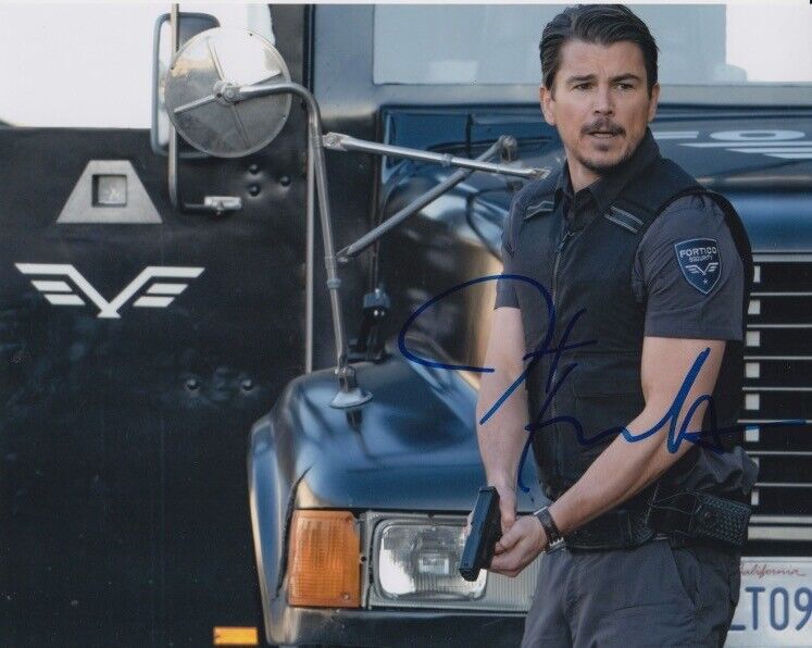Josh Hartnett (Wrath of Man) signed 8x10 Photo Poster painting in-person