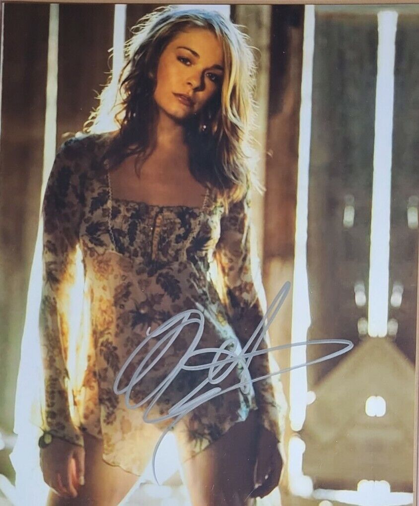 LeAnn Rimes Authentic Autographed 8x10 Photo Poster painting w/ COA