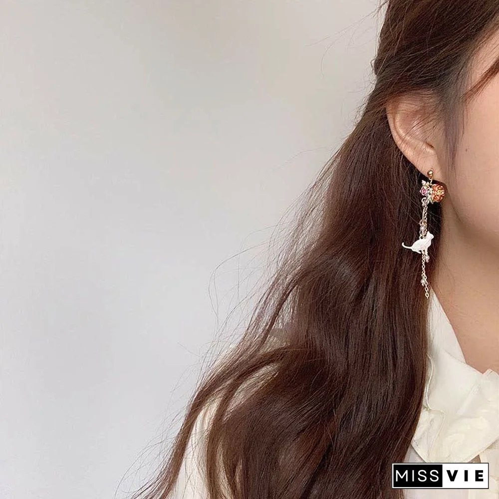 Asymmetrical Cat Blossom 925 Sterling Silver Stud Earrings Ear Clip