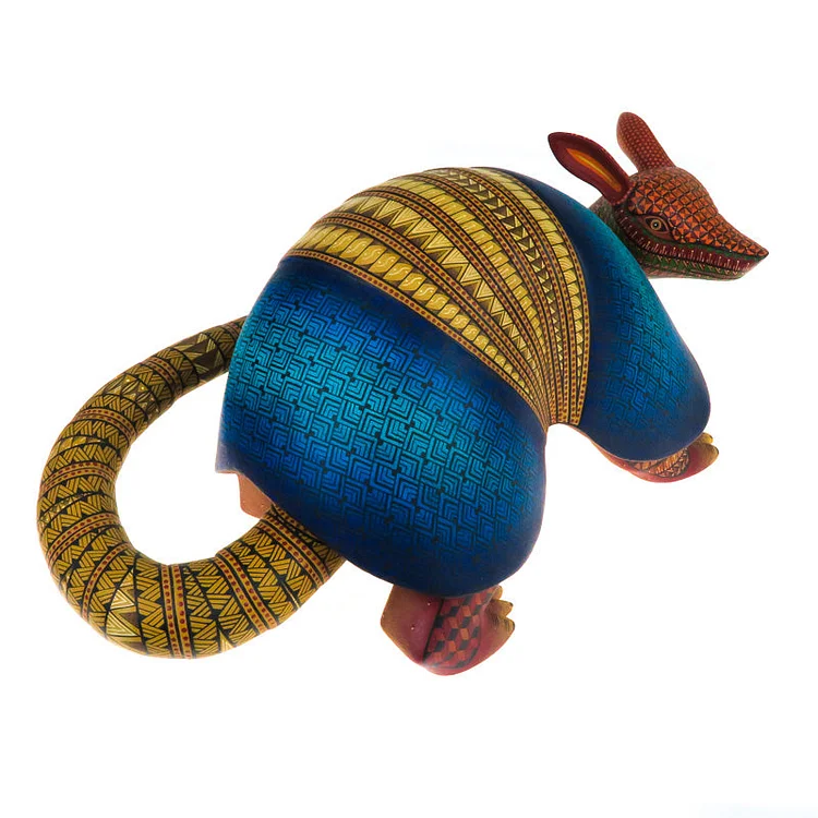 Armadillo - Oaxacan Alebrije Wood Carving - Nestor Melchor