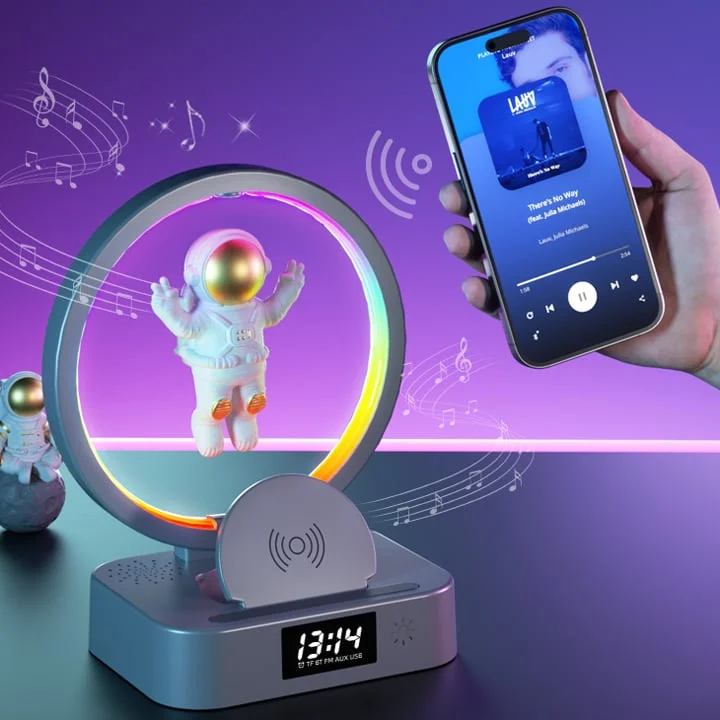 Astronaut Magnetic Levitation Bluetooth Speaker - RGB Atmosphere Lamp