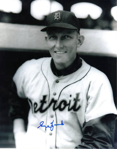 GEORGE ZUVERINK DETROIT TIGERS ACTION SIGNED 8x10 Photo Poster painting